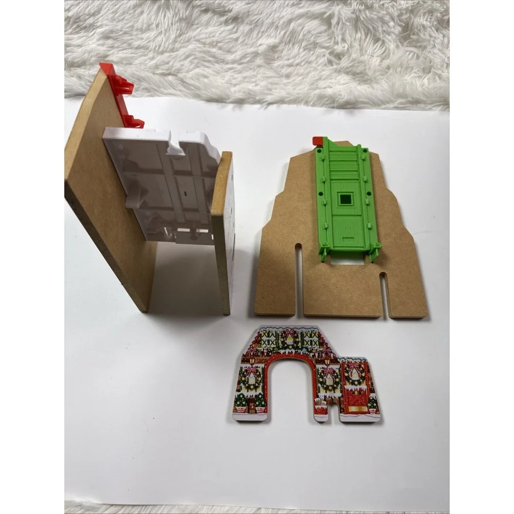Thomas & Friends Santa's Workshop Express Christmas Wooden Railway Parts Only